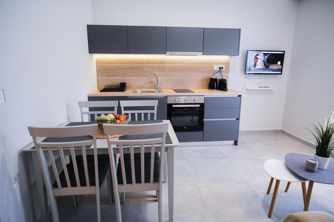 Sweven Luxury Apartments Суда Екстер'єр фото